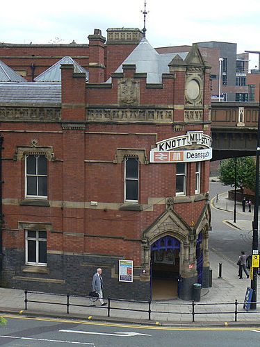 Deansgate railway station